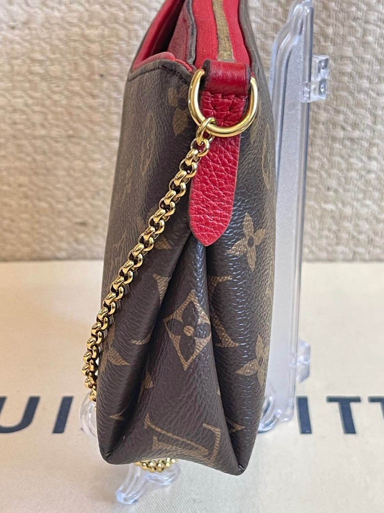 Louis vuitton pallas clutch price sale